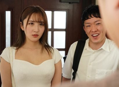 Mina Kitano, sua irmã mais nova com corpo bonito e atraente, fez seu irmão - -escuro fascinado